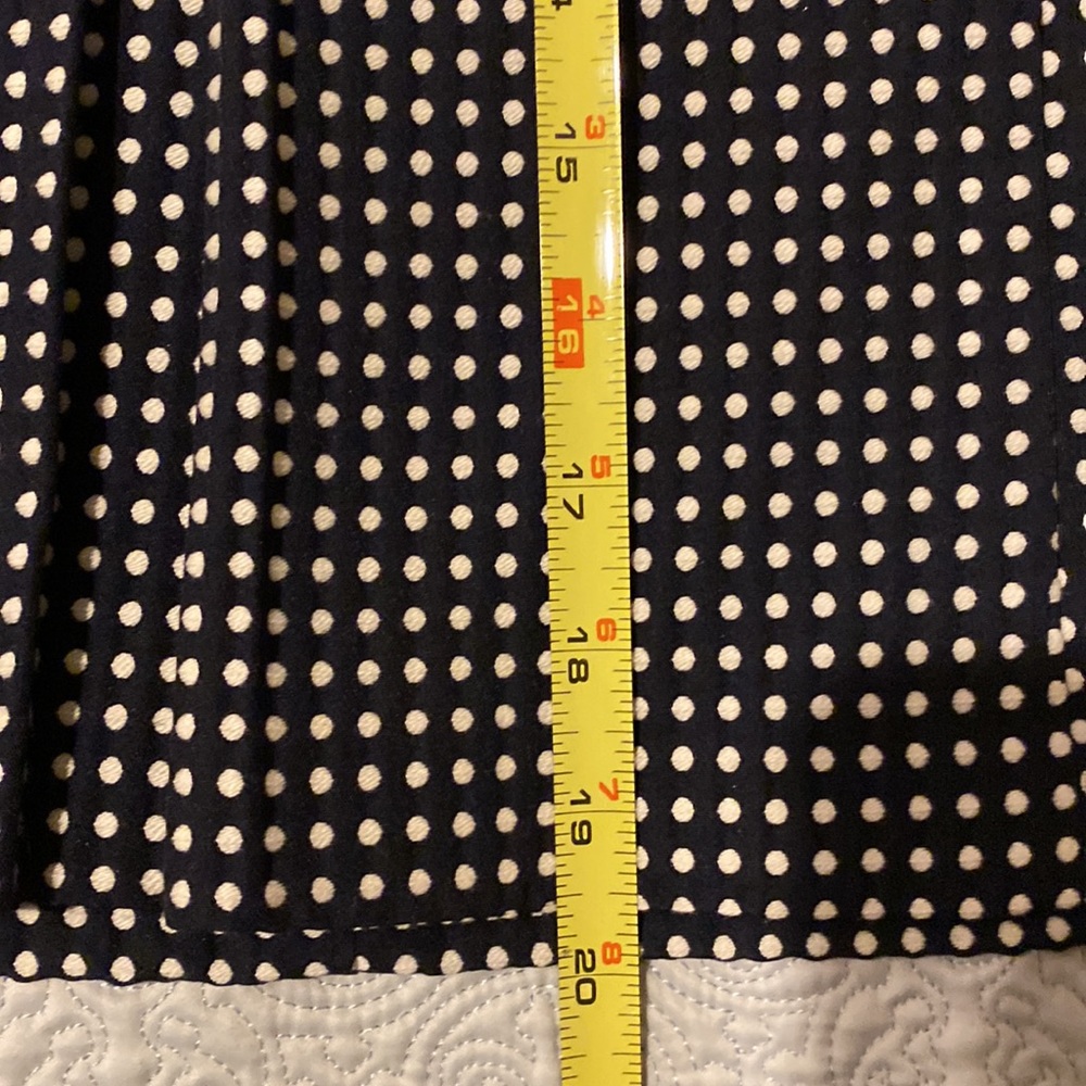 Front pleat polka dot skirt - Picture 6 of 6